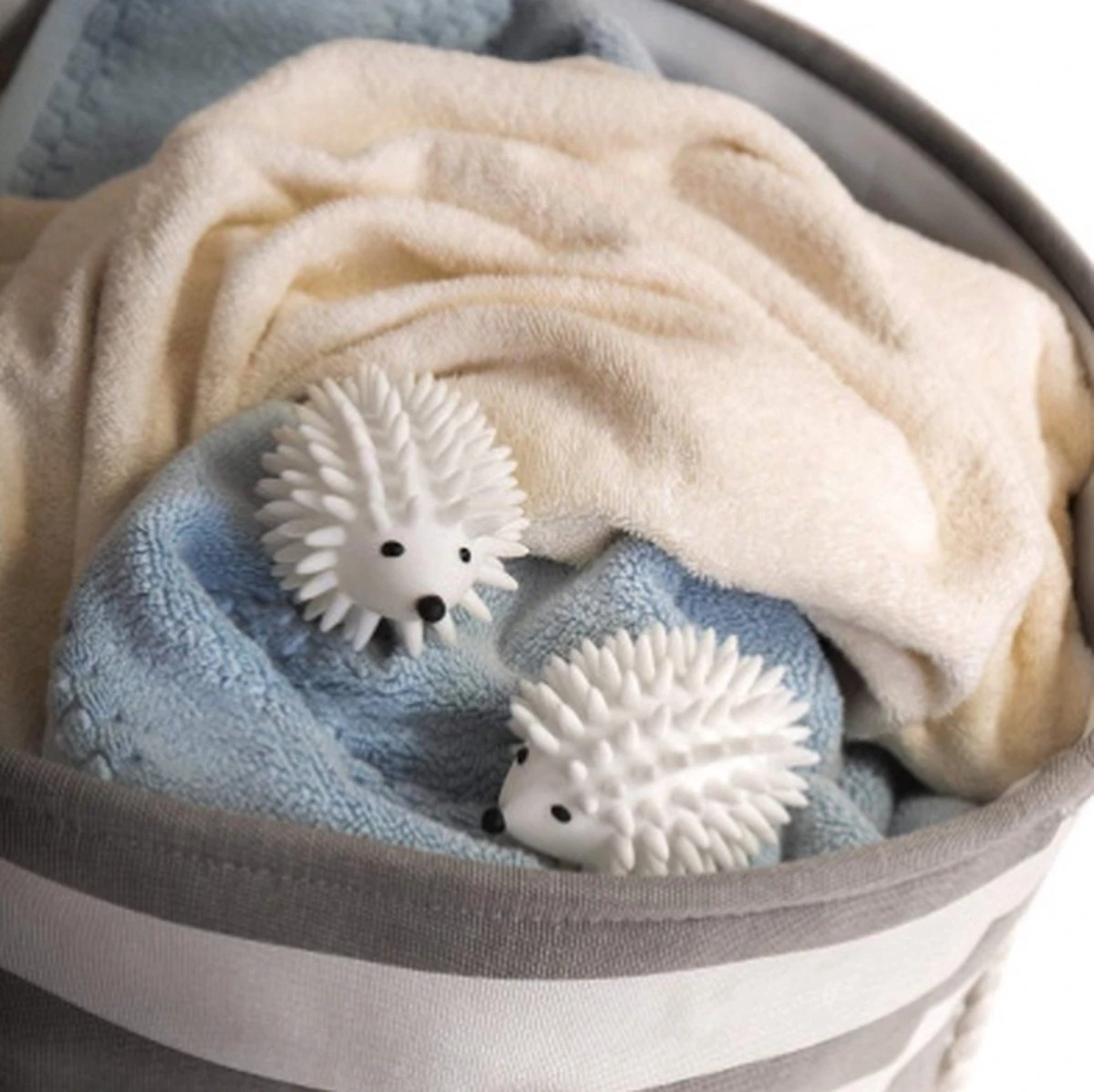 Merkloos 2-Pack Wasdrogerballen - Drogerballen - Wasdroger Droogballen – Wasbol – Was Bal - Wasballen – Wasdroger - Haarvanger Wasmachine - Wit 6 Merkloos 2-Pack Wasdrogerballen - Drogerballen - Wasdroger Droogballen – Wasbol – Was Bal - Wasballen – Wasdroger - Haarvanger Wasmachine - Wit - Afbeelding 4