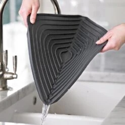 "Joseph Joseph Afdruipmat - Flume - Large - 31 X 43,5 Cm - Grijs" -Sparkle home Winkel 1200x1200 1107