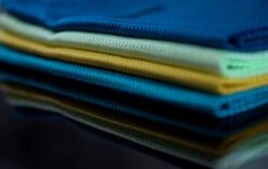 Microvezeldoekjes – 4 Stuks – Raamdoeken – Schoonmaakdoekjes – Raamdoeken Streepvrij – Microvezeldoeken – Reinigingsdoekjes – Spiegeldoeken – Autodroog Doek – Auto Schoonmaak Producten – 60 X 40cm -Sparkle home Winkel 1200x760 6