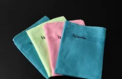 Microvezeldoekjes – 4 Stuks – Schoonmaakdoekjes – Raamdoeken – Raamdoeken Streepvrij – Microvezeldoeken – Reinigingsdoekjes – Spiegeldoeken – Autodroog Doek – Auto Schoonmaak Producten – 60 X 40cm -Sparkle home Winkel 1200x782