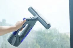 Swiss Pro+ Ruitenreiniger 3 In 1 WV 2 Blue Edition Window Vac - Ca. 120 M² - Waterzuiger - Incl. Smalle Zuigmond - Oplaadbaar - Raamwisser - Streeploos - Clicksystem - 2 Microvezeldoekjes - Met Sprayfunctie - Low Noise - Hepafilter 13 Swiss Pro+ Ruitenreiniger 3 In 1 WV 2 Blue Edition Window Vac - Ca. 120 M² - Waterzuiger - Incl. Smalle Zuigmond - Oplaadbaar - Raamwisser - Streeploos - Clicksystem - 2 Microvezeldoekjes - Met Sprayfunctie - Low Noise - Hepafilter -Sparkle home Winkel 1200x799 24