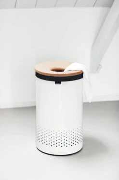 Brabantia Wasmand Met Deksel - 60 L - White / Kurken Deksel -Sparkle home Winkel 799x1200 11