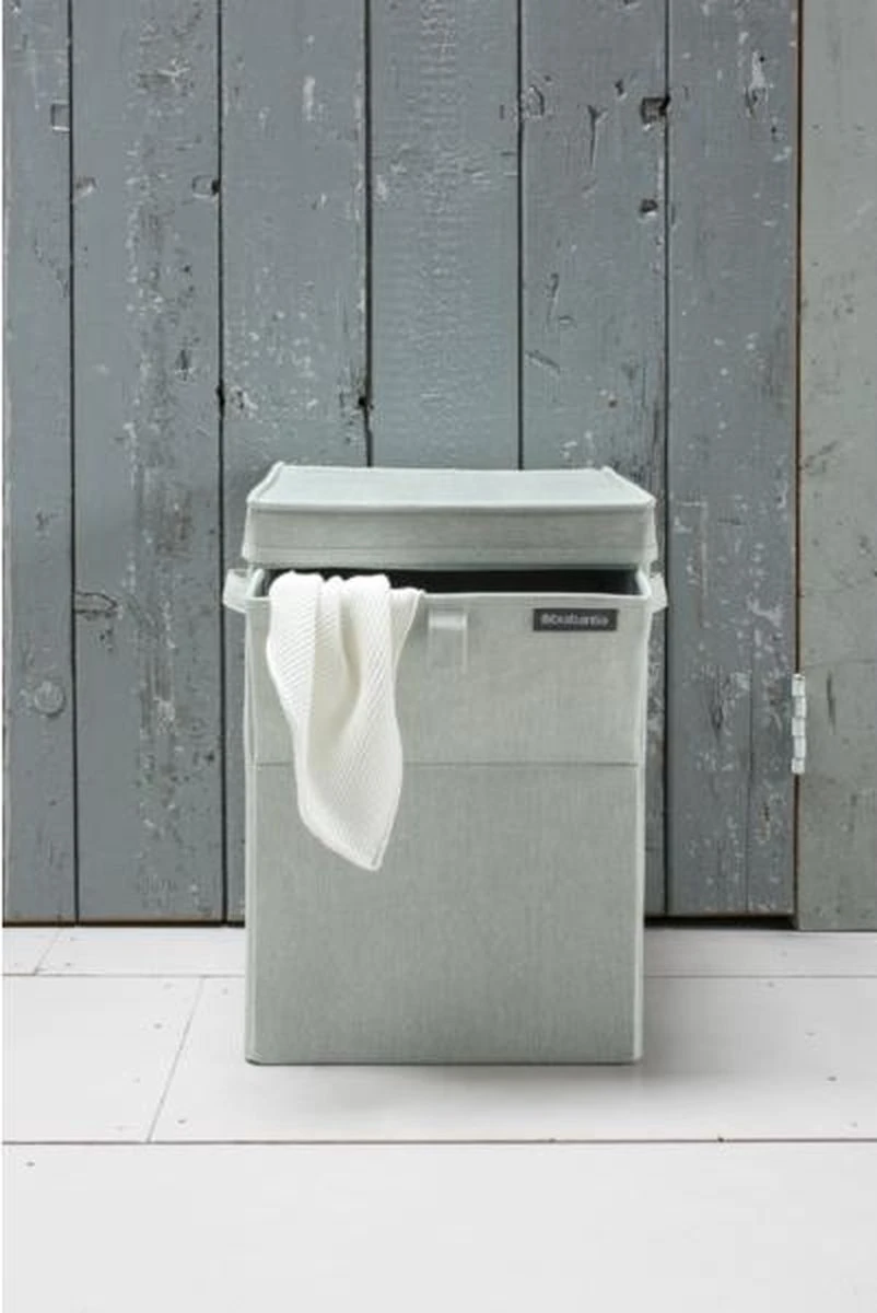 Brabantia Wasmand Met Deksel - Stapelbaar - 35 L - Green 6 Brabantia Wasmand Met Deksel - Stapelbaar - 35 L - Green - Afbeelding 4
